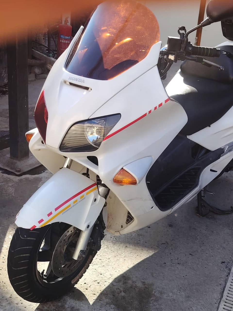 سلام عليكم 0/6 سعر 800 وبيهة مجال دراجة خير من اللّٰه نضيفة زنون كليتة بلاد دراجة تاخذهة متتعب صبح وبليل نكرة سلف من اكول خير من اللّٰه يعني خير من اللّٰه نضيفة علة ايدية تايرات سود مكاني البياع سبب لبيع اريد اشتري سيارة
منفيس وسويلى مكاتبة اي
واحد يحاسبك عل برغي
تخابرني
***********
