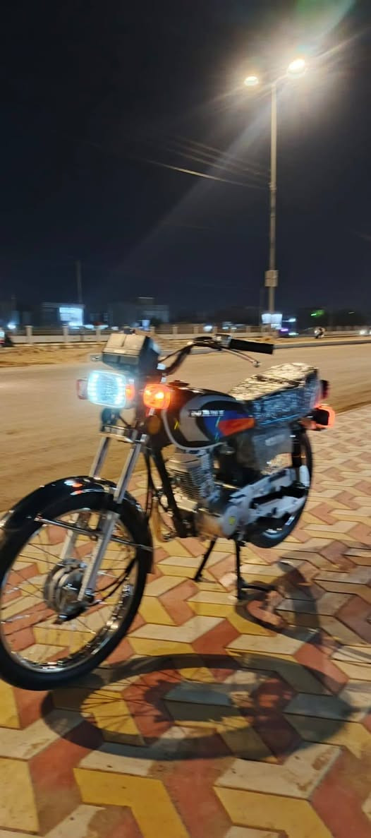 سلام عليكم شباب دراجه نامة البيع مديل 26 أوراق سكنر بعده بدهن شركه هاذ رقمي وشراي بخدمته ***********
