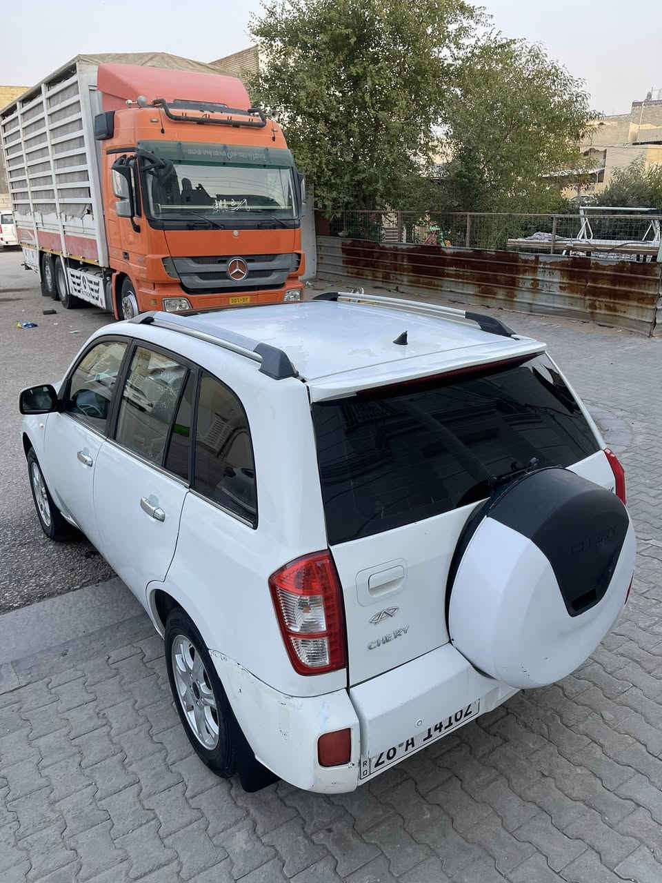 الهم  صلي على محمد وال محمد 
سلام عليكم عندي تيكو موديل 2013 رقم نجف دولي 
سياره كلش جديده ومتعبانه سياره مكينه كير حداديه كله مكفول ع فحص  تخم  تاير مكفوله لا ضربه لا تبديل سياره كلش جديد سياره فول تيكو معروفه مكاني نجف 
الي شراي يتصل ع رقم وتساب او رصيد
***********
