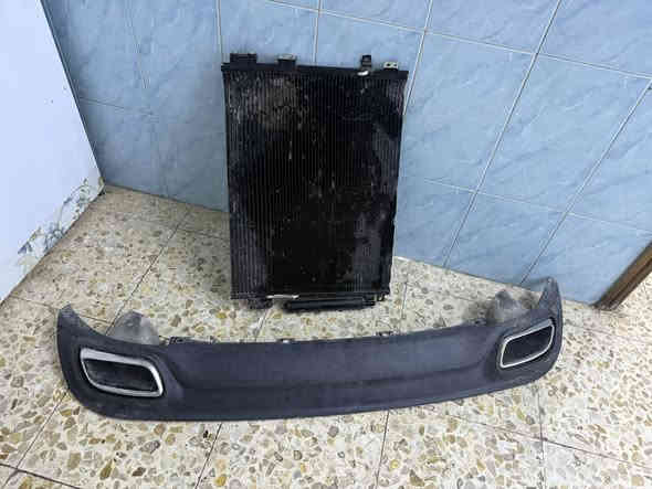 للبيع تريد شلع تريد  مفرد بس هذني عندي كلهن اصليات ***********مكانهن بغداد
