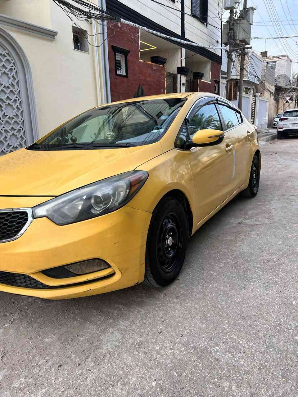 سلام عليكم كيا فورتي موديل 2014 وارد امريكي ليبل واحد مكفوله بسمي هيه مصفره مكينه 2000لاتنقيص ولاتبخير خير من الله تحكم ستيرن مري شفط تخم تاير سنويه 2028 سياره مامتعوبه السعر 105وبيه مجال بسيط لطيبين المكان كربلاء رقم الهاتف *********** مامتواجد اتصال فقط
