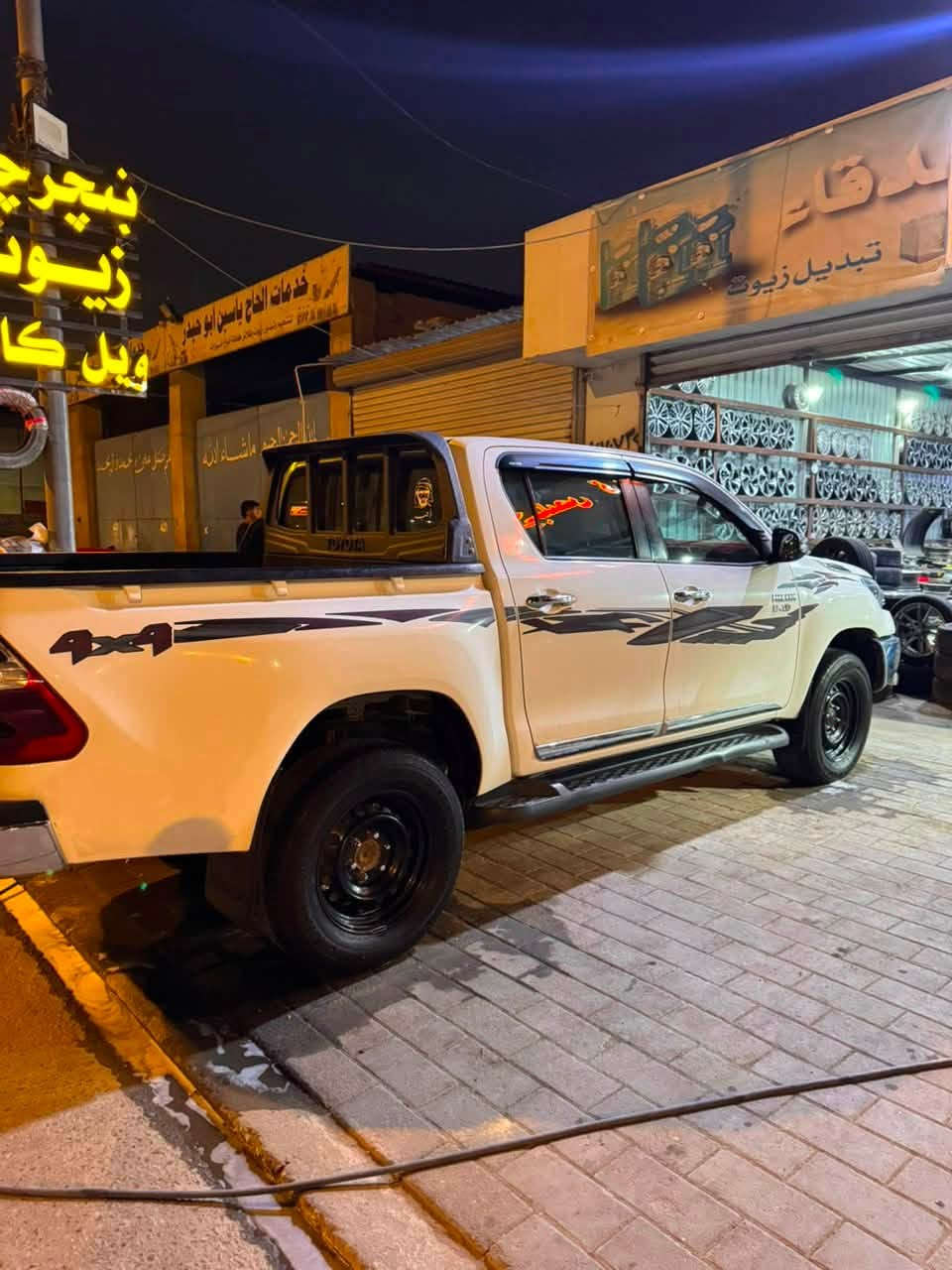 بيك اب فور ويل  هايلوكس 2021 
ساز  مكينه D4 المكينه بيه زنجيل فقط فقط تمشي وكلشي ما بيه ترايك البغداد 
كشنات تبريد ايكو وبصمه وهواي مواصفات بيه 
سيارة كفاله عامه من زلغ 
ماشيه 152 Km 
رقم اربيل القديم منتهيه صاله 6 اشهر 

المكان البصرة مطيحة 

التواصل على الارقام الموجودة غير متواجد على الانترنت 
1-الاتصال  ‬‭***********‬
2-وتساب ‭***********
