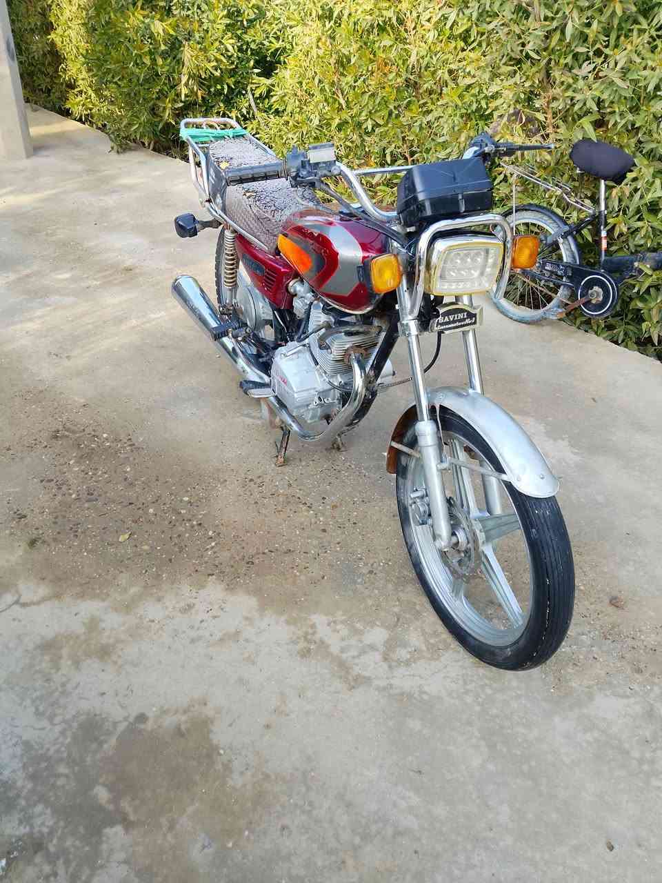 السلام عليكم للبيع سافان موديل 22
المكان حله 
***********
