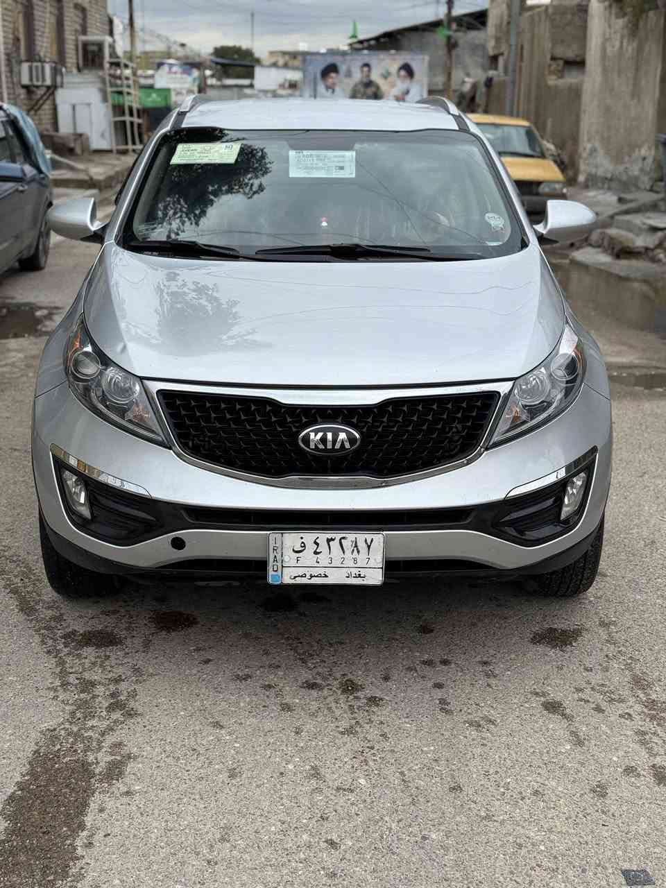 للبيع كيا سبورتج موديل٢٠١٥ حادث منشور بالصور 
مكينه كير خير من الله سياره ماشيه ١١٦ الف حقيقي
استخدام  على أيد وحده سياره جديده ما ناقصها شي سونار موجود سياره جاهزه للأخير تحويل مباشر سياره سعر١١٨ وبيها مجال 
عنوان بغداد البلديات 
هاتف ***********
