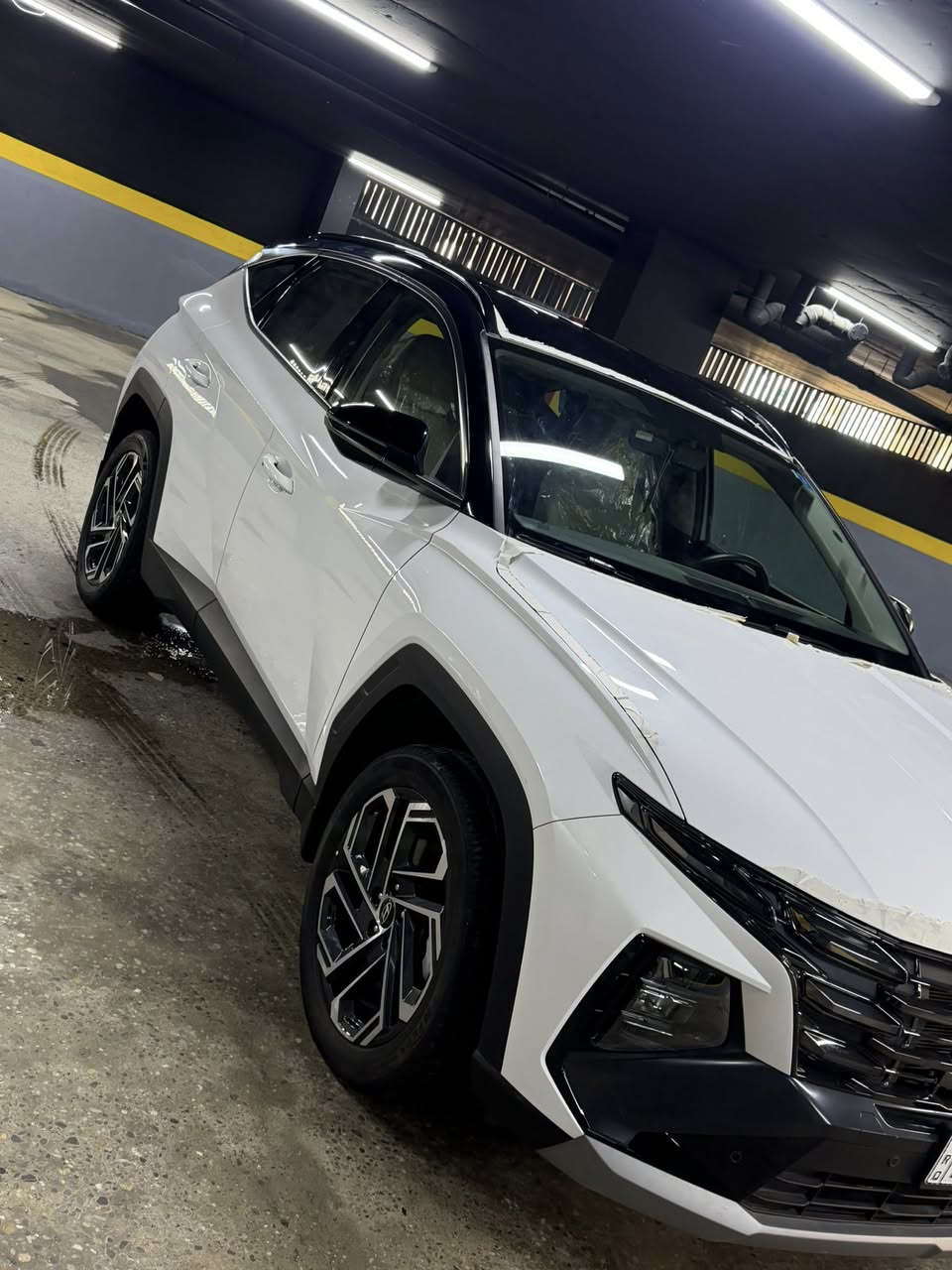 توسان للبيع موديل 2025 تو كلر ماشيه 5 الالف  مكفوله كفاله عامه رقم بغداد ومعروف مواصفات تو كلر  السعر 235 ورقه وبيعا مجال بسيط 
عنواني بغداد 
***********
