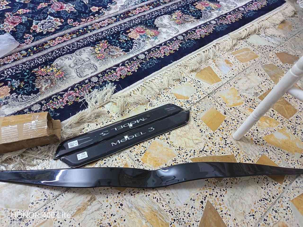 السلام عليكم للبيع علامه باب تسلا موديل3 زائد سبايدر يوجد خدمه توصيل استفسار اتصال  ***********
