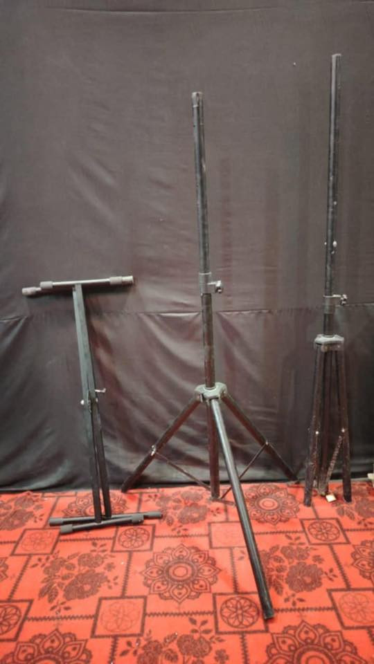 سلام م عليكم خدام الحسين هاي المنضومه  للبيع مامستعملات عنوان ديوانيه حي الوحده اكثر تفاصيل تصال عل هاذه ارقم ***********
