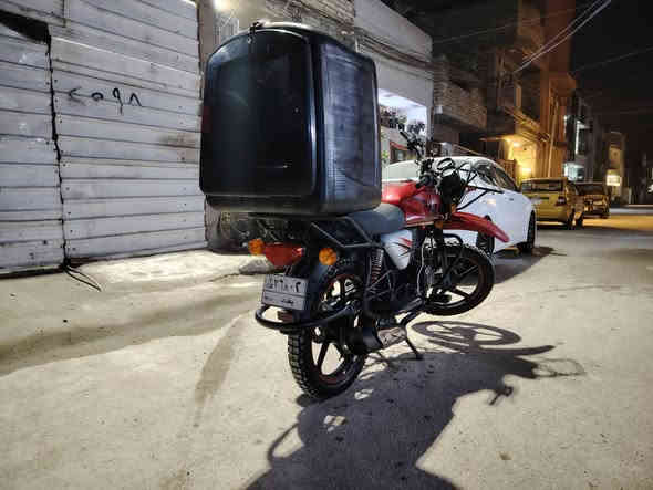 السلام عليكم شباب
دراجة دايوان جبلي 2020 جاهزه من كلشي كبل للشارع مرقمه بغداد باسمي شخصيآ تحويل ثاني يوم
السعر 1750 مليون و750
مكان بغداد الغزاليه رقم *********** متواجد واتساب
