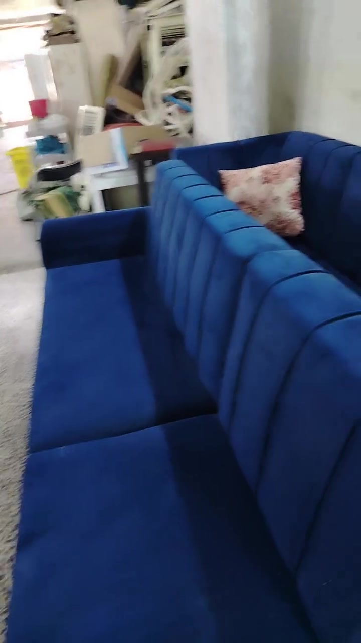 ديوان ٨ نفرات اخو جديذ تفصال ثكيل بدون اي عيب ٨٠ الف


**إذا كنت صاحب هذا الإعلان وتريد حذفه لأي سبب، رجاءا أرسل رسالة إلى الدعم الفني**