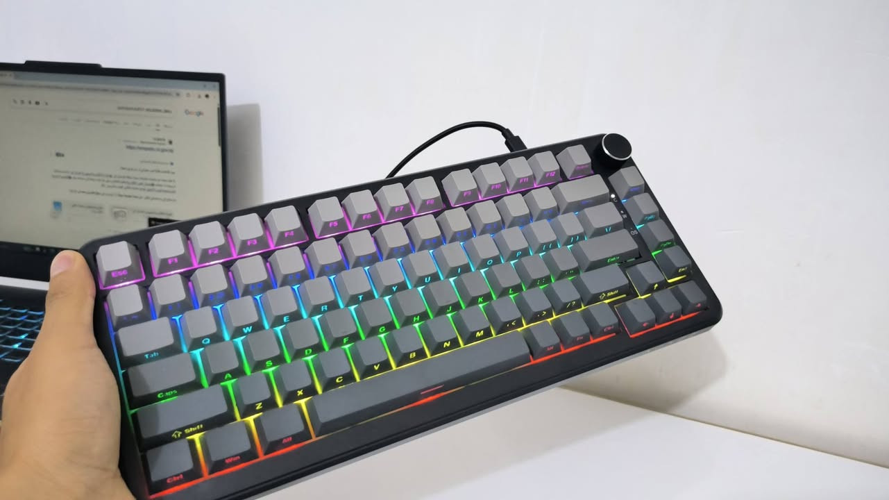 كيبور اجاز مغناطيسي خارق بل العاب شي فضيع🚀🚀
🎮🔥 AJAZZ AK820 MAX - Gray Edition 🔥🎮  
السعر 50 الف فقط مغناطيسي اخوان يعني بل العاب  كارثه جديد 
***********
