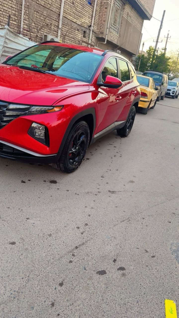 سلام عليكم
توسان 2023وراد أمريكي 
مستوردها ومرقمها عله ايدي 
رقم بغداد تحويل مباشر 
حادثها موضح بل صور 
كير محرك صدر تبريد كفاله 
مواصفات معروفه 
بصمه تحكم 
رادار 
شاحنه واير لس 
سياره جديده مثل مشوف 
السعر. 187وبيها مجال بسيط 
عنوان بغداد 
للاستفسار. ***********
