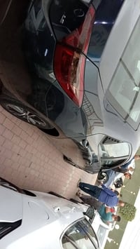 كورلا وارد امريكي حادثها 3 قطع صبغ جهة للسايق + تبديل بنيد نفس اللون م...