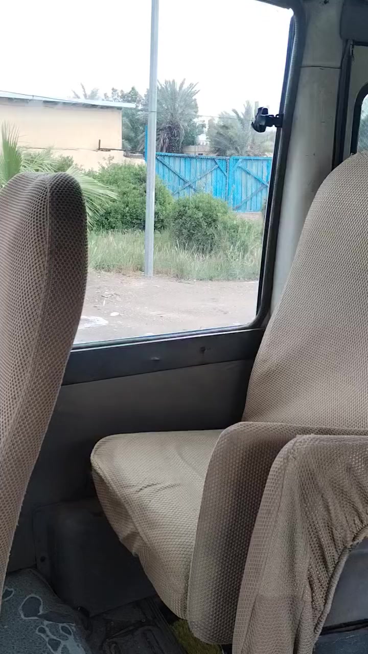 السلام عليكم سياره موديل ٢٠٠٥ لبيع سياره كير اكس مكينه خير من الله تبريد محور منظومه غاز ٨٠ لتر مصبوغه من الجام وجوه جماليه السعر ١٩٠ ورقه رقمه انكليزي تحويل ثاني يوم بسمي  مصفره هيه وغرامات ***********
