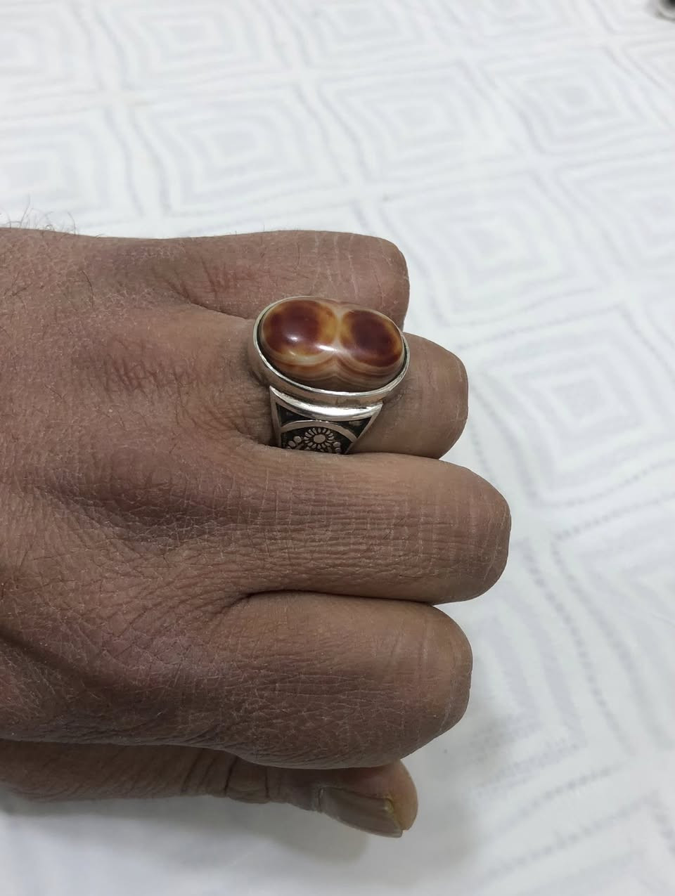 يا الله خاتم بحجر سليماني عينين مختلف بصياغة يدوية ثكيلة قياس 23 للبيع فقط يوجد توصيل


**إذا كنت صاحب هذا الإعلان وتريد حذفه لأي سبب، رجاءا أرسل رسالة إلى الدعم الفني**