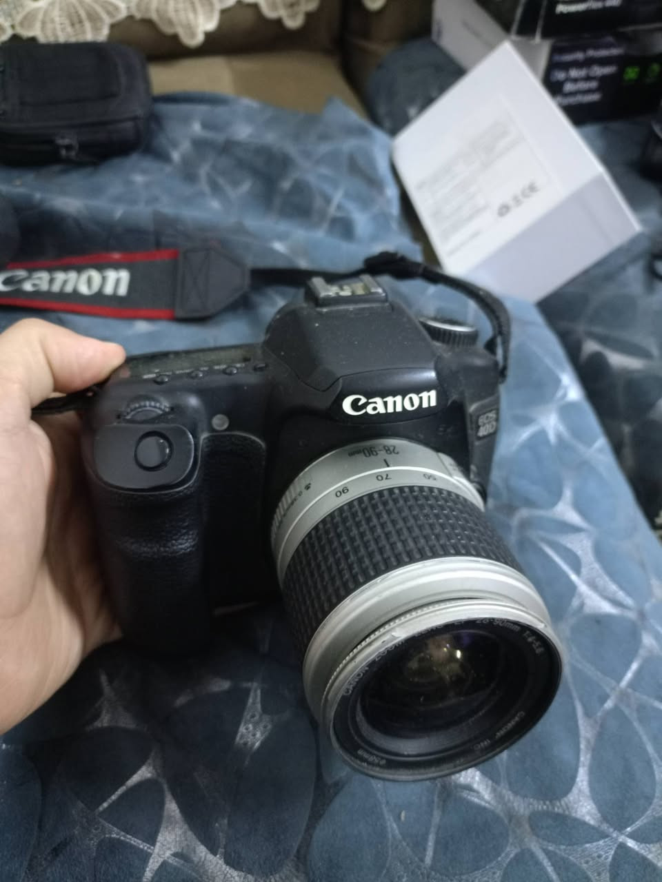 السلام عليكم متوفر كامرات دي جي تال اصلي فول البيع شلع طبعا هاي مو كل الكميا اكو بعد ماناشرهم بيهم مال امزون مشكل بس كلو شرط الشغل التفاصيل واتساب *********** او اتصال *********** البيع شلع
