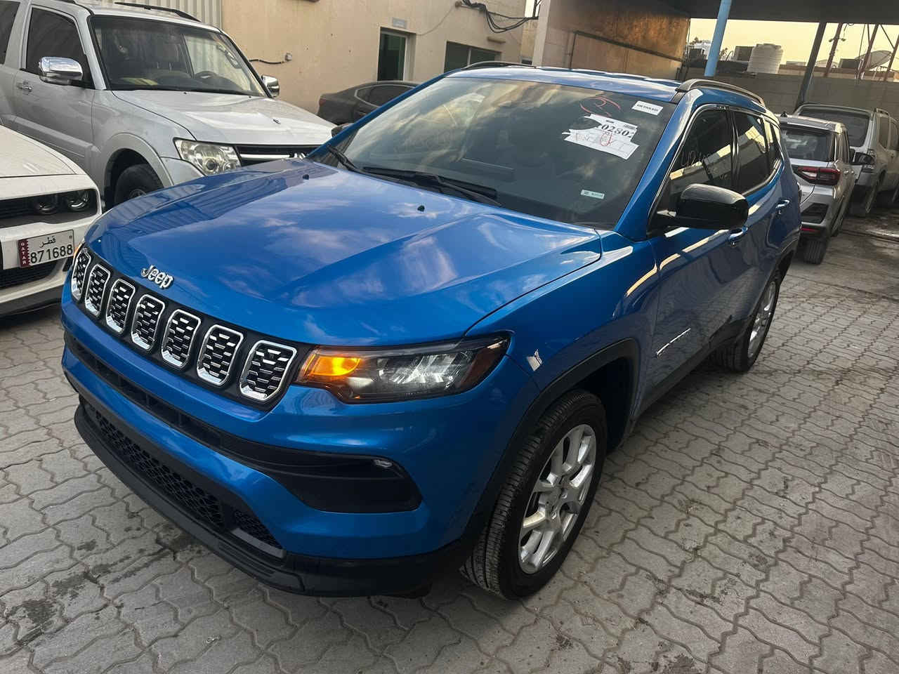 جيب كومباس 2024 محرك 2000 تيربو  فول عده بنراما مبدل دعاميه صبغ حافه بنيد نص جاملغ الايمن صبغ بدون شاصي لغد 
واصله بصره 115 ورقه لعنده كتاب شهداء تدخل 
جاهزه شحن الاتصال ***********
