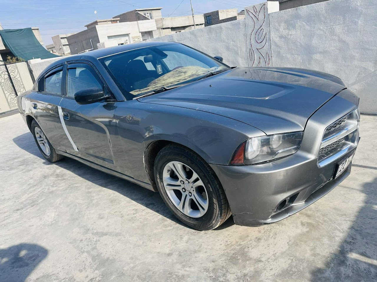 السلام عليكم
چارجر 2012 ادوات متومه كامله رقم سنويه طبق الأصل 
كير محرك صدر تايرات كلها شرط سياره جاهزه ماتصرف 
عليها الف للبيع والمراوس بمگصوص حسب القناعه 
السعر 57 وبي مجال ***********
