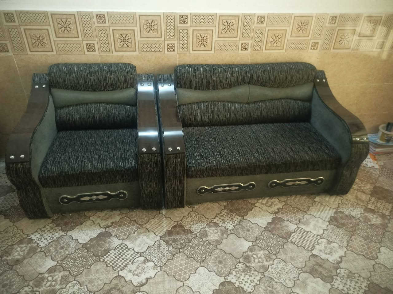 بيع قنفات جدد العدد 5 
السعر 200 كلش نظاف العنوان نجف الاشرف


**إذا كنت صاحب هذا الإعلان وتريد حذفه لأي سبب، رجاءا أرسل رسالة إلى الدعم الفني**