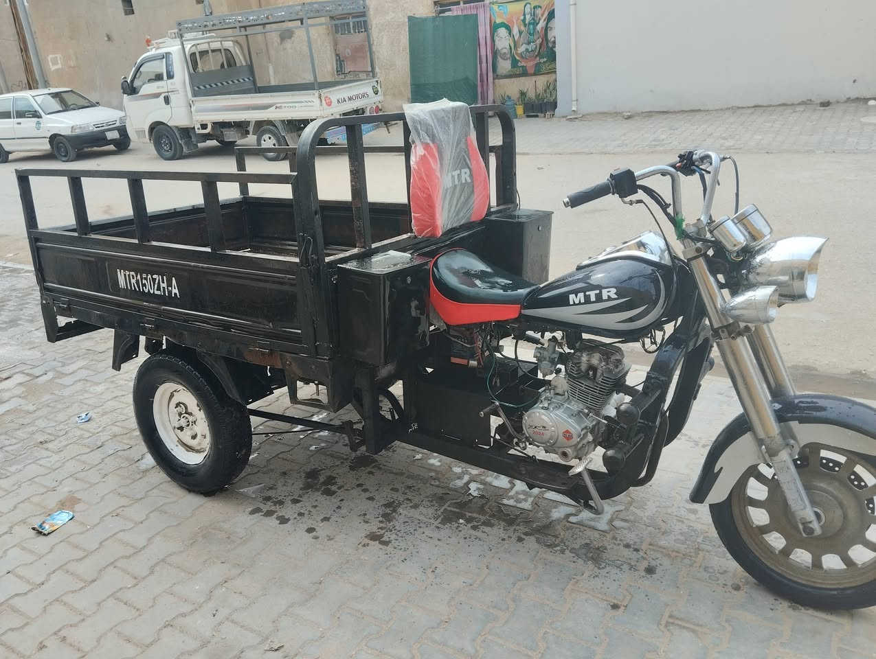 سلام عليكم ستوته الفين 2013 البيع نجف حنون وراق وكيل صولي كلشي شغال ماعازه شي سعر واحد وربعميه مجال قليل تصاب عرقم. ***********
