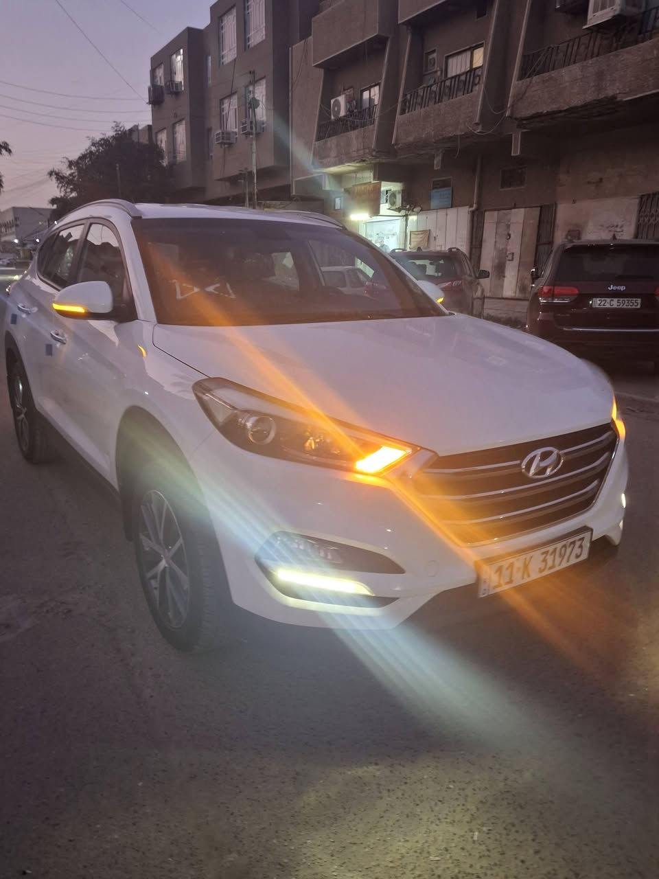 السلام عليكم من رخصت مدير الكروب ... عندي توسان ٢٠١٧ خليجي مابيهة اي شي سياره جاهزه كلشي شغال مكفوله تخم تاير جديد مدوشمه  رقم بغداد مواصفات مال الشركه العامه مكانه بغداد حي البنوك بسمي السعر ١٧٥ رقم الهاتف ***********
