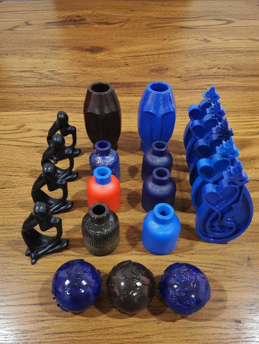 قيم واخذ

صندوق تحفيات مشكل بيه 50 قطعة 
مصنوعة من مادة الحجر 

( الجودة متوسطة )  

تفيد اصحاب المحلات الحاجة الف 

متوفر توصيل لجميع محافظات العراق ب 6 الاف 

قيم بسعر ممتاز واخذهم 

للطلب او الاستفسار راسل الصفحة موصل, نينوى


**إذا كنت صاحب هذا الإعلان وتريد حذفه لأي سبب، رجاءا أرسل رسالة إلى الدعم الفني**