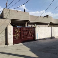 الله مصلي علا محمد وال محمد عدي دار للبيع مساحه الدار ٢٠٠ متر يحتوي عل...