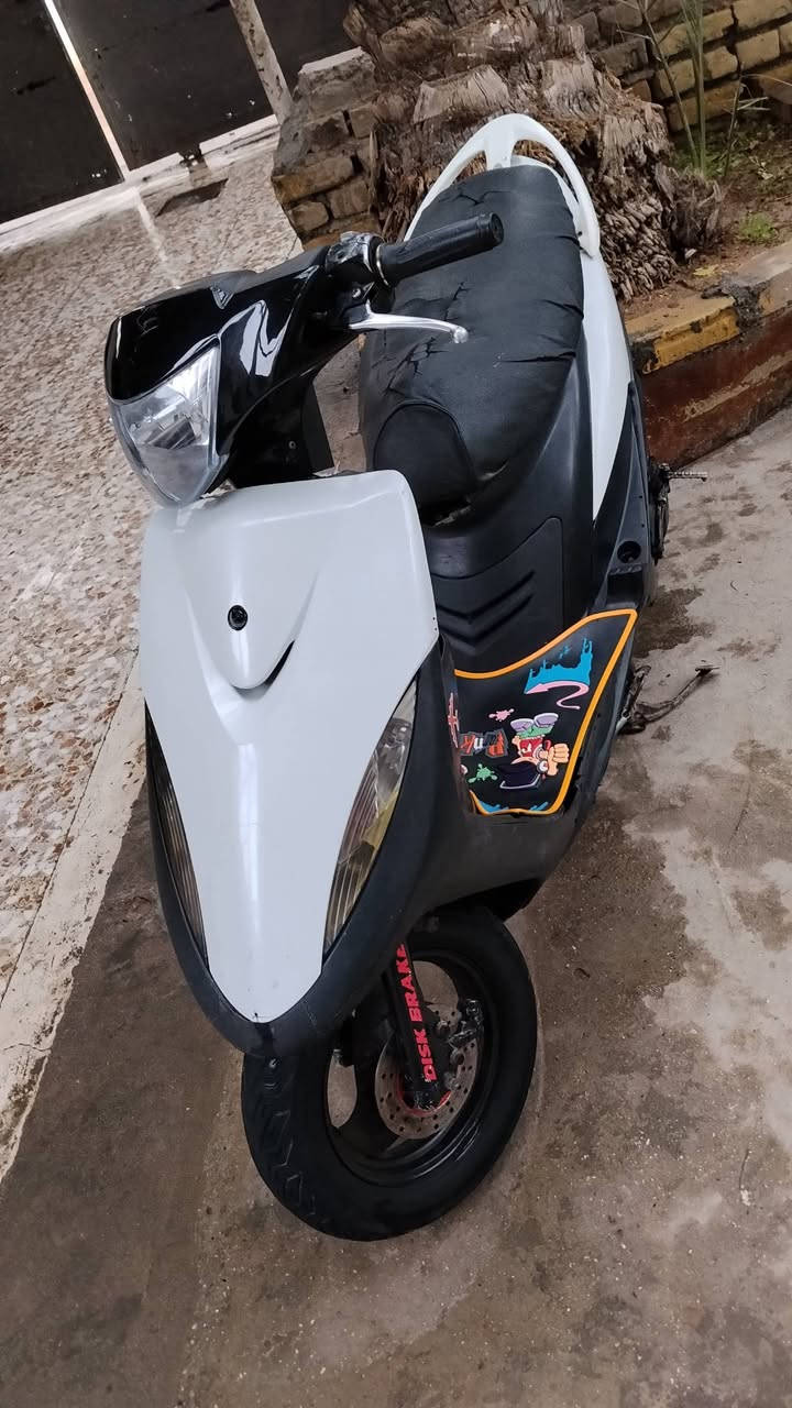 مكس عدله للبيع دراجه كلش حلوه السعر 450 أو بيه مجال مكاني حله ***********
