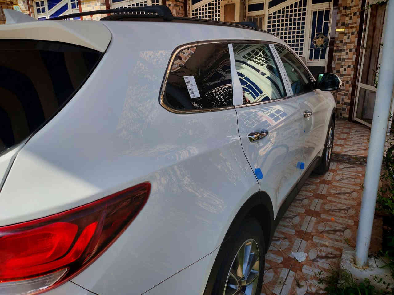 سنتافي كراند موديل٢٠١٩ وأرد أمريكي حادث بنيد مبدل فقط والباقي مكفولة كفالة عامة مكينة ٦ سلندر٣٣٠٠ ٧ راكب ٣قطع تبريد تحكمات جيهتين حاكية حساس خلفي شاشة كامرة دوارة كشنات كهرباء مانع تزحلق نظام قتصاد بالزين لد نهاري ويل كب يدات نيكل وبيهة مواصفات اكثر مكينة وكير مكفولات صدر امامي وخلفي جدد تبريد ثلج تخم تايرات جدد كهربائيات كلهة شغالة سياره جاهزه من كل شي اي نقص مابيهة سيارة مال ماشيه ٨٠ميل رقم ذي قار باسمي للستفسار *********** سعر السيارة ١٩٥
