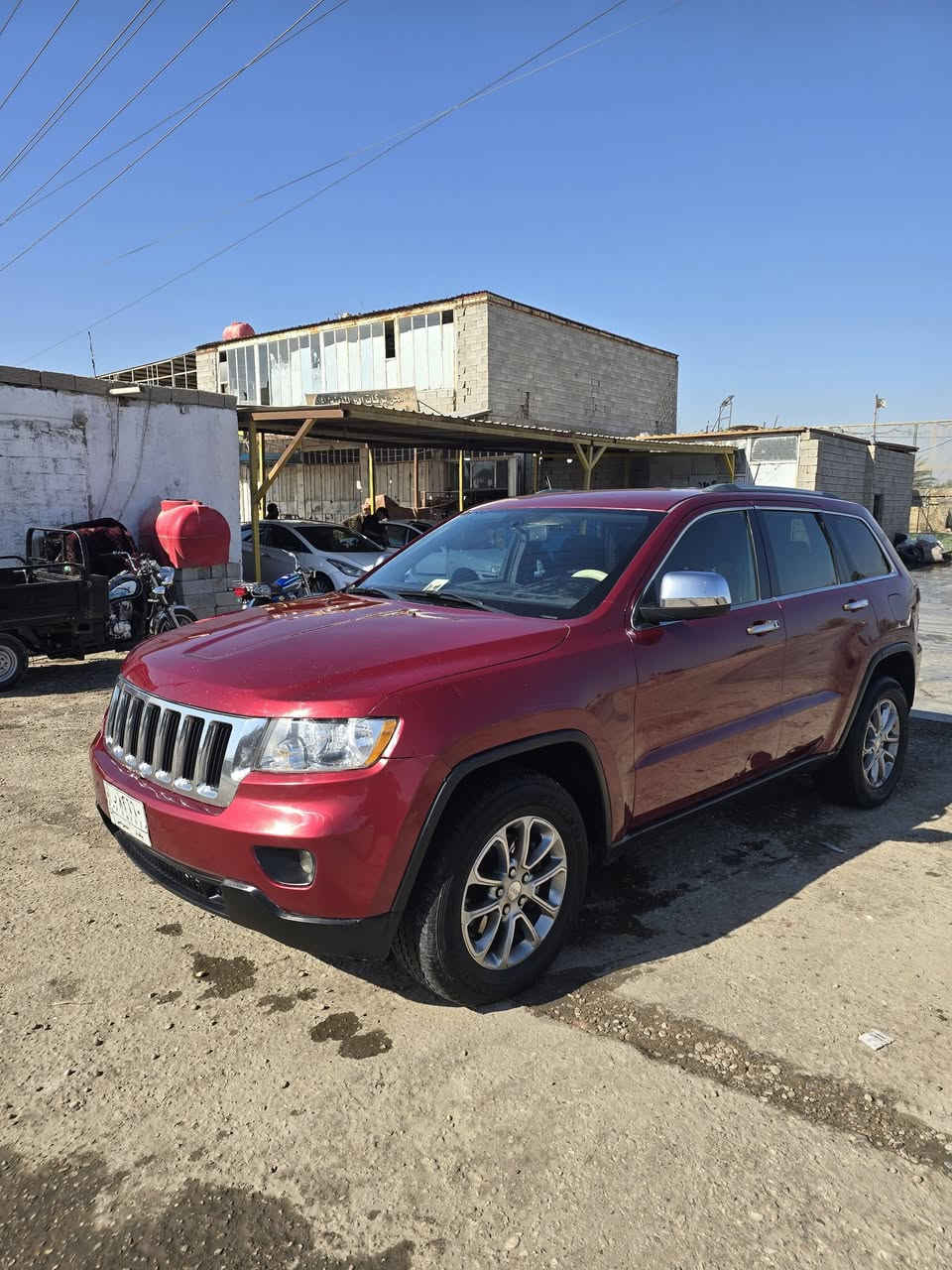 جيب وارد امريكي
موديل ١٢ فول عدا الفتحه كلين داخله بالعراق بيه صبغ بنيد وجاملغ اثر شخوط بدون دواخل سياره جديده وجاهزه بيه منضومة غاز انسه اصراف تخم تاير حداديه جدد مكينه جديده ممفتوحه بلاد كهربائيات جدد 
عنواني ديوانيه 
السعر ١٥٠
للاتصال ***********
