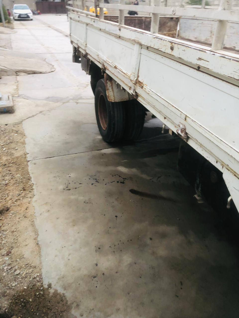 سلام عليكم داينه للبيع موديل 89رقم بغداد سنويه لل 28 أتصل ***********
