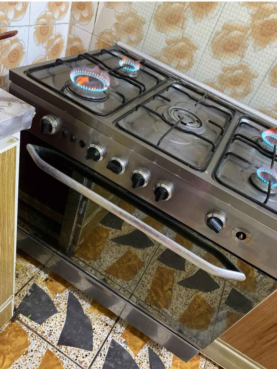 طباخ مصري فريش السعر 200
العنوان حي الجامعه


**إذا كنت صاحب هذا الإعلان وتريد حذفه لأي سبب، رجاءا أرسل رسالة إلى الدعم الفني**