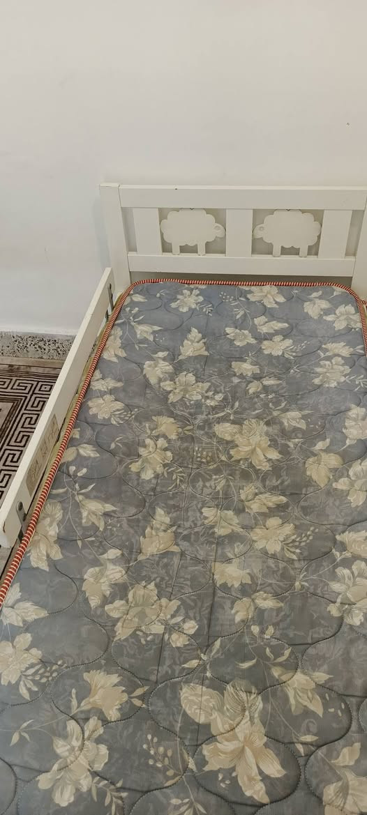 سرير ايكيا للاطفال جديد اي ضرر مابي للبيع الطول  ١٦٥ العرض ٨٠


**إذا كنت صاحب هذا الإعلان وتريد حذفه لأي سبب، رجاءا أرسل رسالة إلى الدعم الفني**