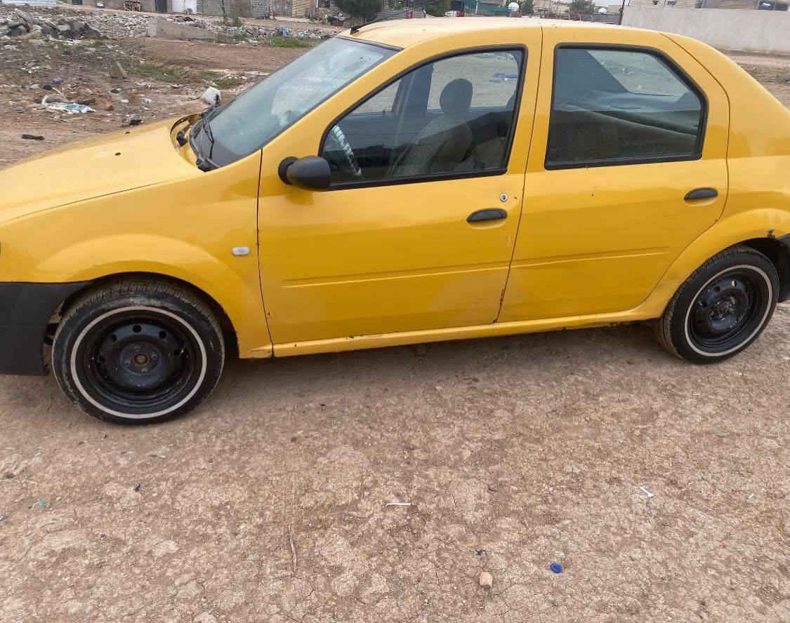 السلام عليكم رينو لوكان 2009 رقم بغداد الماني للبيع السيارة جاهزة ومكينة فرنسي مال حاوية جديدة منضومة زنون شاشة اندرويد بطن جديد مصفرة هيئة وغرامات شرط التحويل 
يرادلها ملاحضات بسيطة السيارة مكفولة من الصبغ السعر 35 وبيها مجال  
***********
