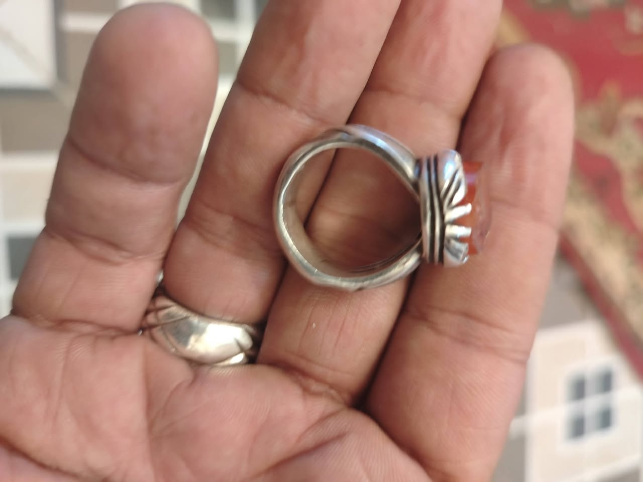 محبس للبيع عباسي ملاكط الصياغه ثقيله مثقوبه وشرط عباسي السعر خاص توصيل اي مكان موجود


**إذا كنت صاحب هذا الإعلان وتريد حذفه لأي سبب، رجاءا أرسل رسالة إلى الدعم الفني**