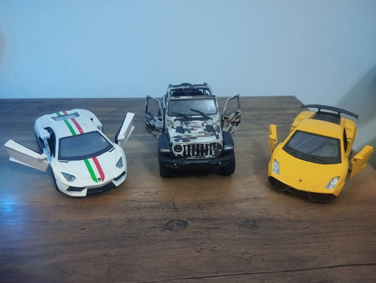 سيارة جيب حديد عسكري + لامبرغيني بيضاء وصفراء حديد


**إذا كنت صاحب هذا الإعلان وتريد حذفه لأي سبب، رجاءا أرسل رسالة إلى الدعم الفني**