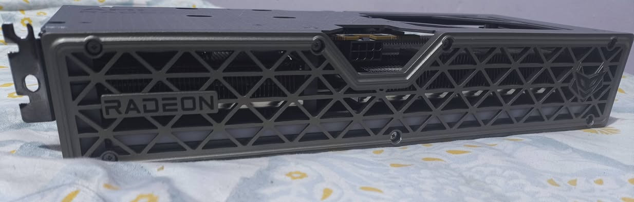 كرت مستخدم
الموقع البصرة

 لايوجد توصيل

سعر المطلوب 725 وبي مجال
التواصل واتس ***********

Sapphire Nitro+ Radeon RX 9060 XT 16GB
