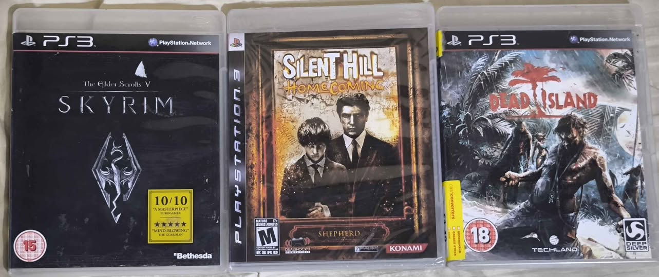 الاقراص نظافتهن 💯% توصيل متوفر كل محافظات العراق ب5 ✅
مكاني بغداد الامين اذا تحب تجي للبيت وتراوس دز العندك بالتعليقات او بالخاص وتدلل 
*********** رقمي ومتواجد ايضاً واتساب
السعر أمام كل لعبه مستعمل وجديد

GtaV  15
Red dead 2   20
The division  10
Fifa2020  15
Pes2020   50 عربية
Battlefield1 Glod Edition 25 عربية
Dying light 2   40 جديد

Skyrim  10
Dead Isalnd  10
Silent hill Homecoming جديد  50

Outlast Trinity  25
Gta V Series X  50
Forza Horizone 5 ultimate  باندل عربية 75 

Xbox  50جويستك بغداد, العراق
