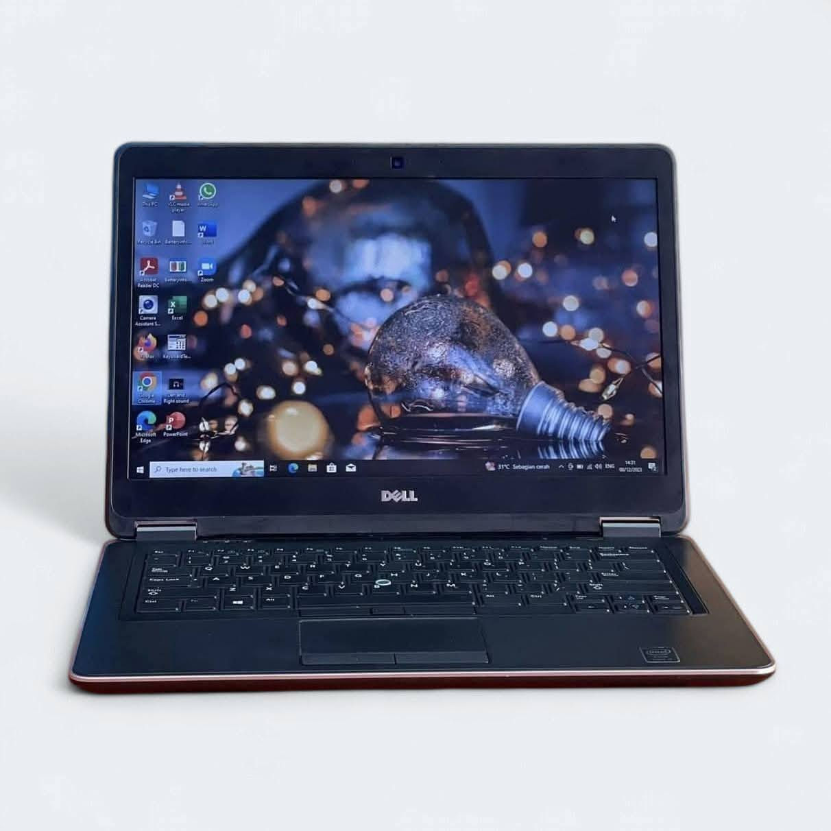 #عرض_نانو تكنولوجي المميز تخفيض السعر   
لابتوب مناسب للدراسة و الطباعة  خفيف الوزن سلم
من شركه Dell lattitude 7450يجي بمواصفات  كور فايف من ذوات الجيل الخامس  و رام 8  كيكا قابل للتطوير مع هادر 256ssd ssd كيكا و كارت شاشه ٤ كيكا متصل م و بحجم الشاشة ١٤ انج سلم. و بسعر مغري جدا ١٧٠ الف 
قطع محدودة 
DELL Latitude 7450
Core i5 - 5  - 
كور فايف جيل خامس
Ram: 8 GB - DDR3
رام 8  كيكا نوع DDR3. قابل للتطوير 
Hard Disk: 256 GB - SSD
هارد 256 كيكا ssd .  قابل للتطوير 
4 GB Intel (R) HD Graphics
كارت شاشة داخلي 4  كيكا قابل للتطوير 
Size: 14 FHD 1920*1080 screen
حجم الشاشة كبير 14  انج
دقه شاشة فول HD 
كيبورد اللابتوب ضوئي ليزري ( انكليزي -  عربي)
يتوفر ب وندوز 10 ووندوز
 للحجز و الاستفسار مراسلة الصفحه
أو الاتصال
***********
***********
بابل قضاء المحاويل حي الأسرة قرب المدرسة الكوتية
