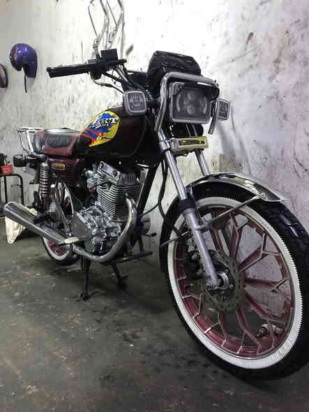 من رخصت لدمن 
للبيع  بارت مكينه 196   يعني  200   منفيس  اصلي 

 موديل 2024 ماطور  حيل  نضيف   خمسه  گير  سلف 

كلو  شرط  بس  يرادله  بلحات مال  مرش دواليب  توبلس ماطور حيل  جديد 

السعر  ٦٠٠  الف وبي  شويه مجال حگ جيه 

للتواصل   ***********   واتساب فقط 

عنوان  شيخ احمد
