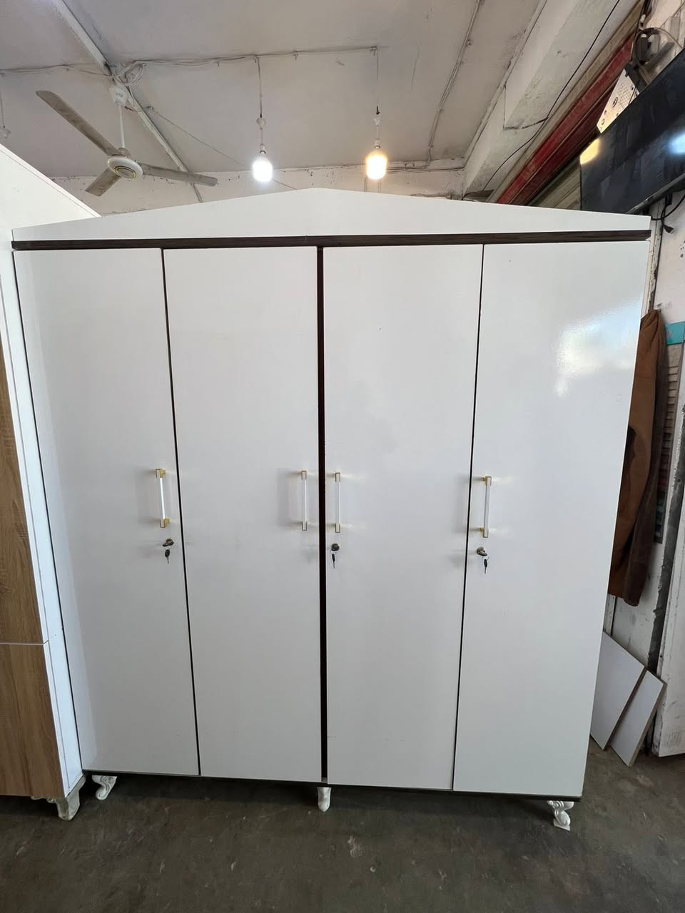 كناتير من اعمالنا  موديلات والأوان  حسب طلب الزبون نعمل تبدا الاسعار من 185حجز خاص ا او زياره المعمل في كركوك


**إذا كنت صاحب هذا الإعلان وتريد حذفه لأي سبب، رجاءا أرسل رسالة إلى الدعم الفني**