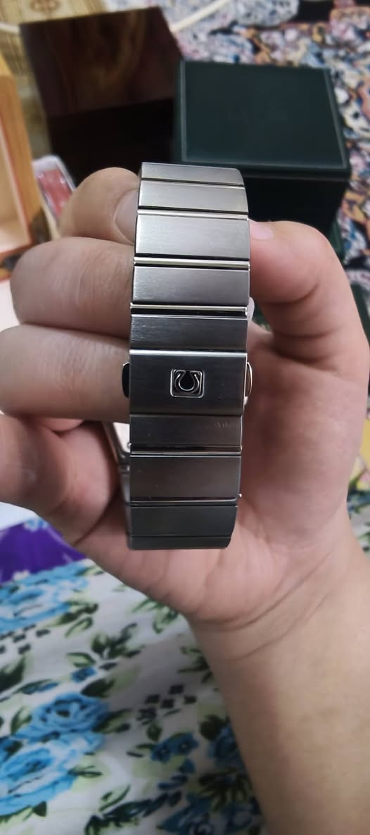 ساعات اوميكا السعر خاص Copy Master وقلم اصلي Swiss Military


**إذا كنت صاحب هذا الإعلان وتريد حذفه لأي سبب، رجاءا أرسل رسالة إلى الدعم الفني**