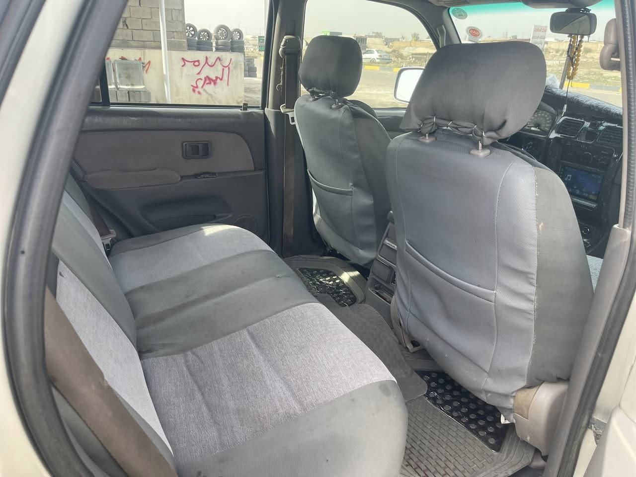 السلام عليكم سياره فور رنر 2001 جاهزه من كلشي محرك سته سلندر بلادي كير ومحرك مكفولات رقم شمالي دهوك سنويه لل 29 فور ويل دبل اكسل سياره حلوه وناعمه السعر 110 وبيها مجال بسيط الاتصال عل الرقم ***********
