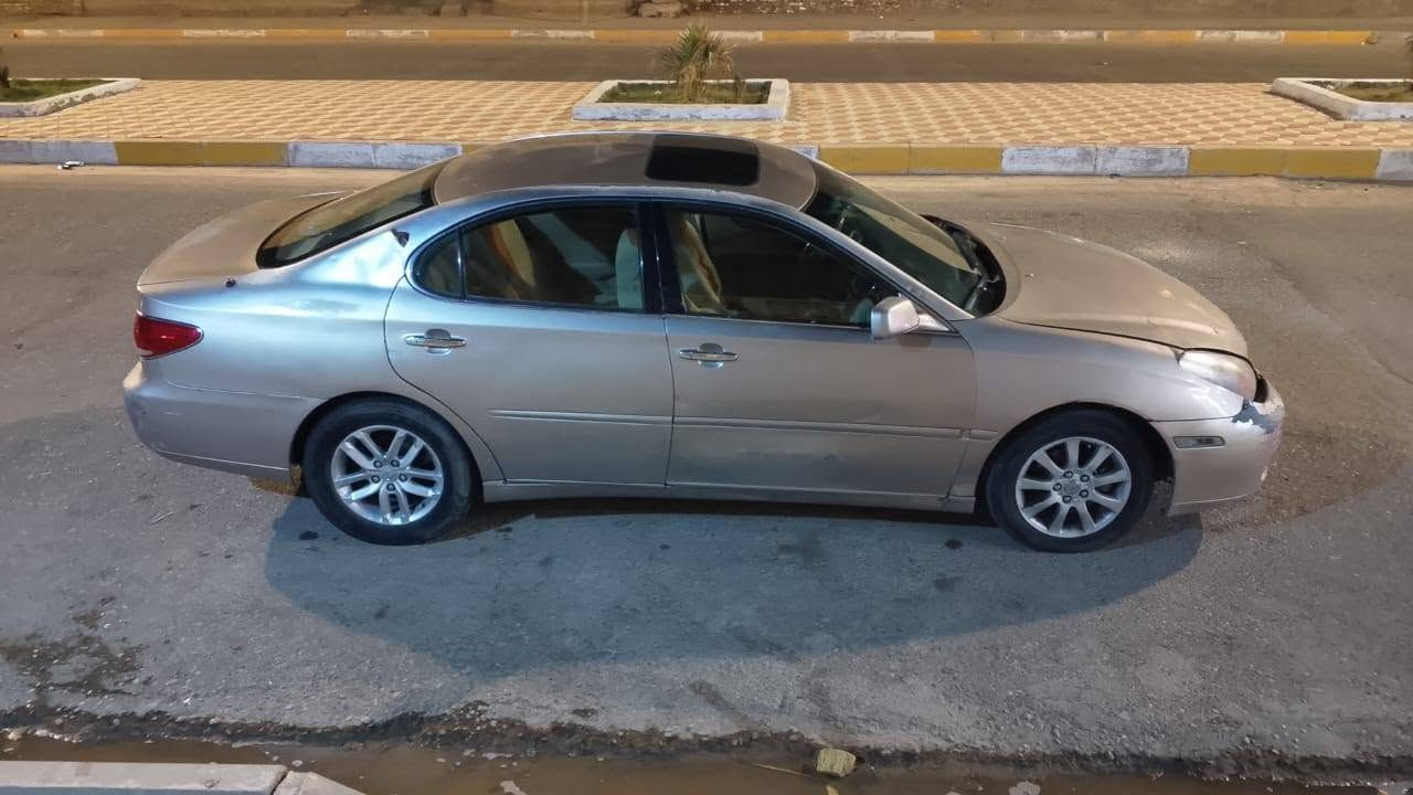 لكزس  ES300 موديل 2005 جاهزه من كلشي سنويه و رقم و شاصي متطابق محرك و كير تمام حداديه جديده مع مشط و باور و اذان محرك التبريد عطل قبل كم يوم 
و تجي اتكلب و اتشوف 
السعر 42 والشراي يدلل   مكان ميسان ***********
