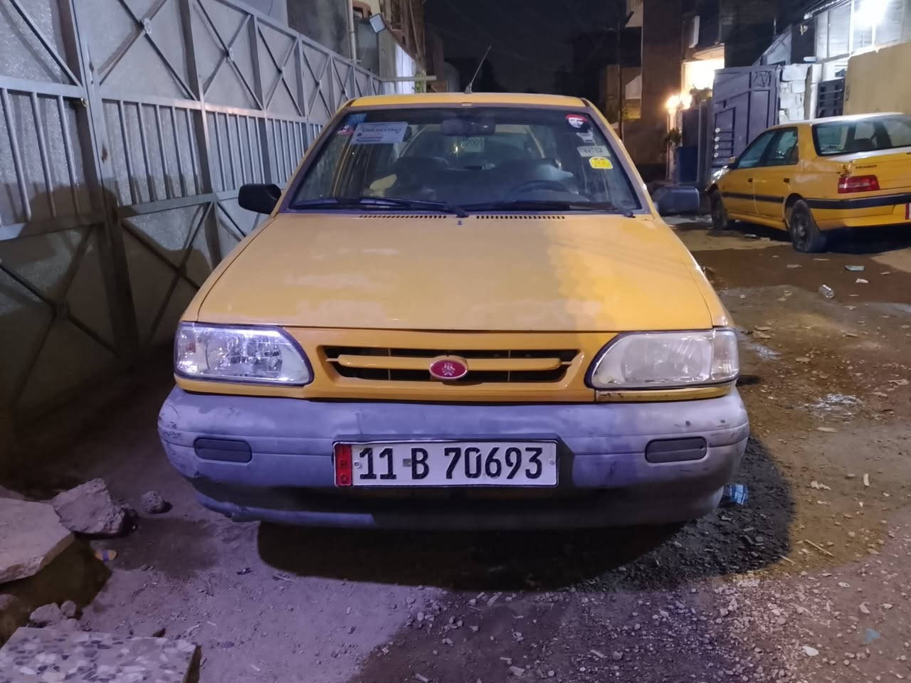 السلام عليكم سايبا موديل ١٢ مكينه جديده شواصي نضاف صدر امامي خلفي جديد تخم تايرات جدد تبريد نقص بس غاز سياره حلوه السعر ٢٨ رقم تليفوني *********** بي واتساب
