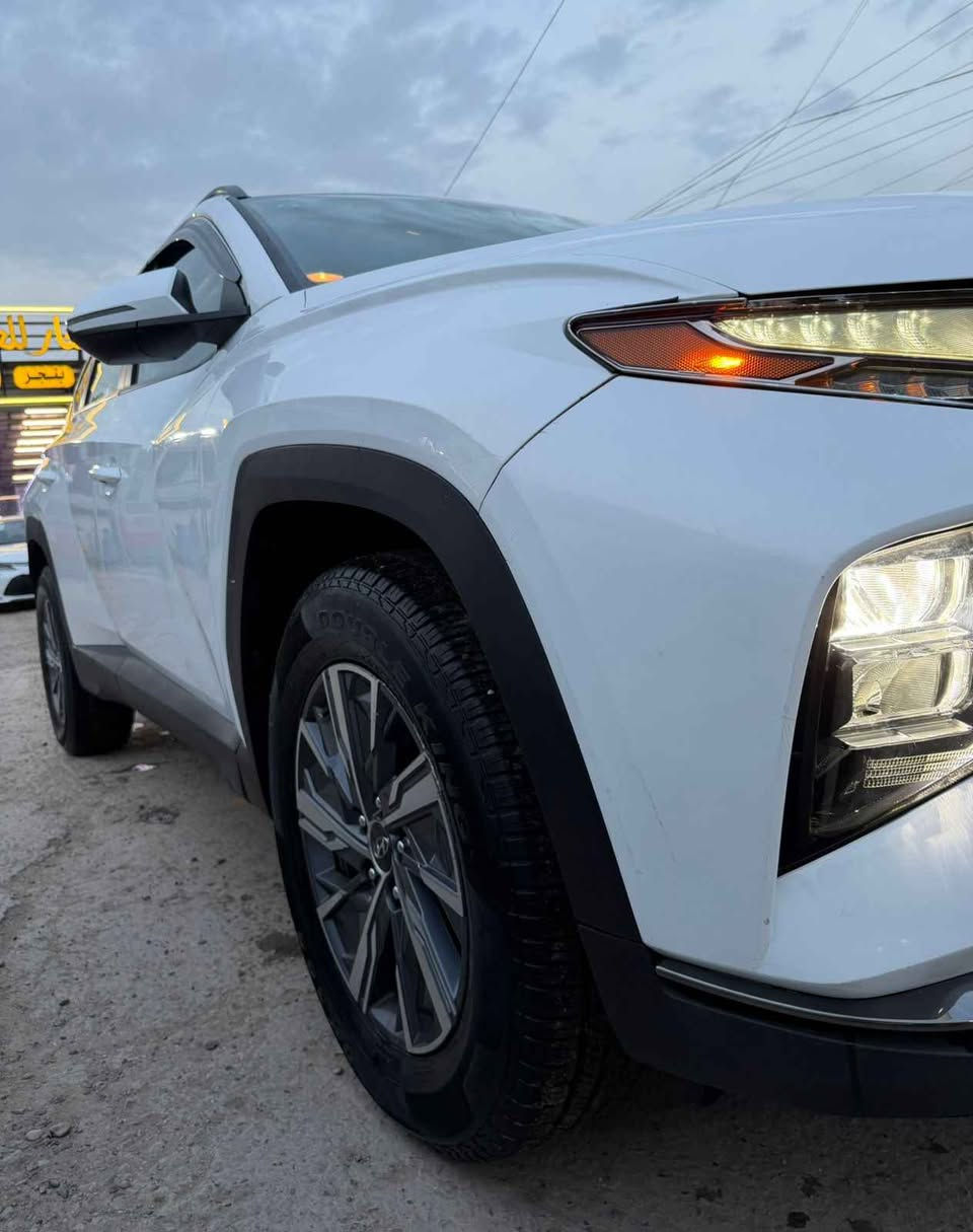 السلام عليكم..
هونداي توكسان هايبرد(HTRAC) محرك 2000 تيربو موديل 2022 شكل الجديد كليا" وارد امريكي اللون ابيض رقم بغداد دولي ماشيه 58 ميل قابل للزيادة
المواصفات ..( بصمه تشغيل مع ابواب/كاميرا/ شاشه كبيره/ تحكم ستيرن كامل/رادارات امامي ومري/دبل كير وكير دكمه مع كير شفتات / سايد بريك بصمه / اوتو هولد/درايف مود متعدد/ تدفئه كشنات/تحديد مسار / اناره محيطيه بالكامل داخل السياره مع تحكم بالموبايل / تحكم مري /تبريد قطعتين/ لايت زنون مع بروجكتر زنون/تحكم هايبرد شاشه /ترحيب ودخول ذكي/ كشن كهرباء مع مساج/تشغيل عن بعد/ ويل كب/ كاعيات جلد مع تخم مطريات)
السعر1٦٩$ وبيه مجال بسيط وسياره جاهزه للاخير واي نقص مابيه وحادثه تبديل قطع نفس اللون وبيه شويه صبغ بالجاملغ الخلفي وصور الحادث بالمنشور *********** Colombo, Sri Lanka
