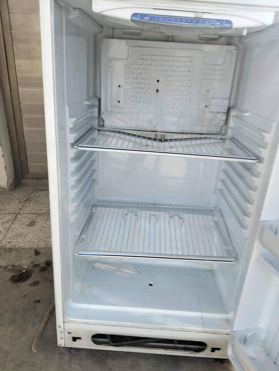 سلام عليكم ثلاجه كونكورد الاصليه 22 قدم ماداخله تصليح تجميد فوول جيب مصلح وافحص ظمان سنه السعر 325 بغداد المدائن


**إذا كنت صاحب هذا الإعلان وتريد حذفه لأي سبب، رجاءا أرسل رسالة إلى الدعم الفني**