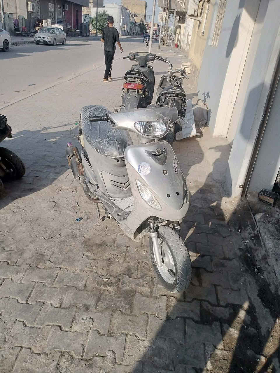 ماكس منغولي للبيع عوزه بس كفر سواده كله موجود درجه شغاله بي وقت بس بيه خيط دخان للبيع السعر250 الرقم ***********
