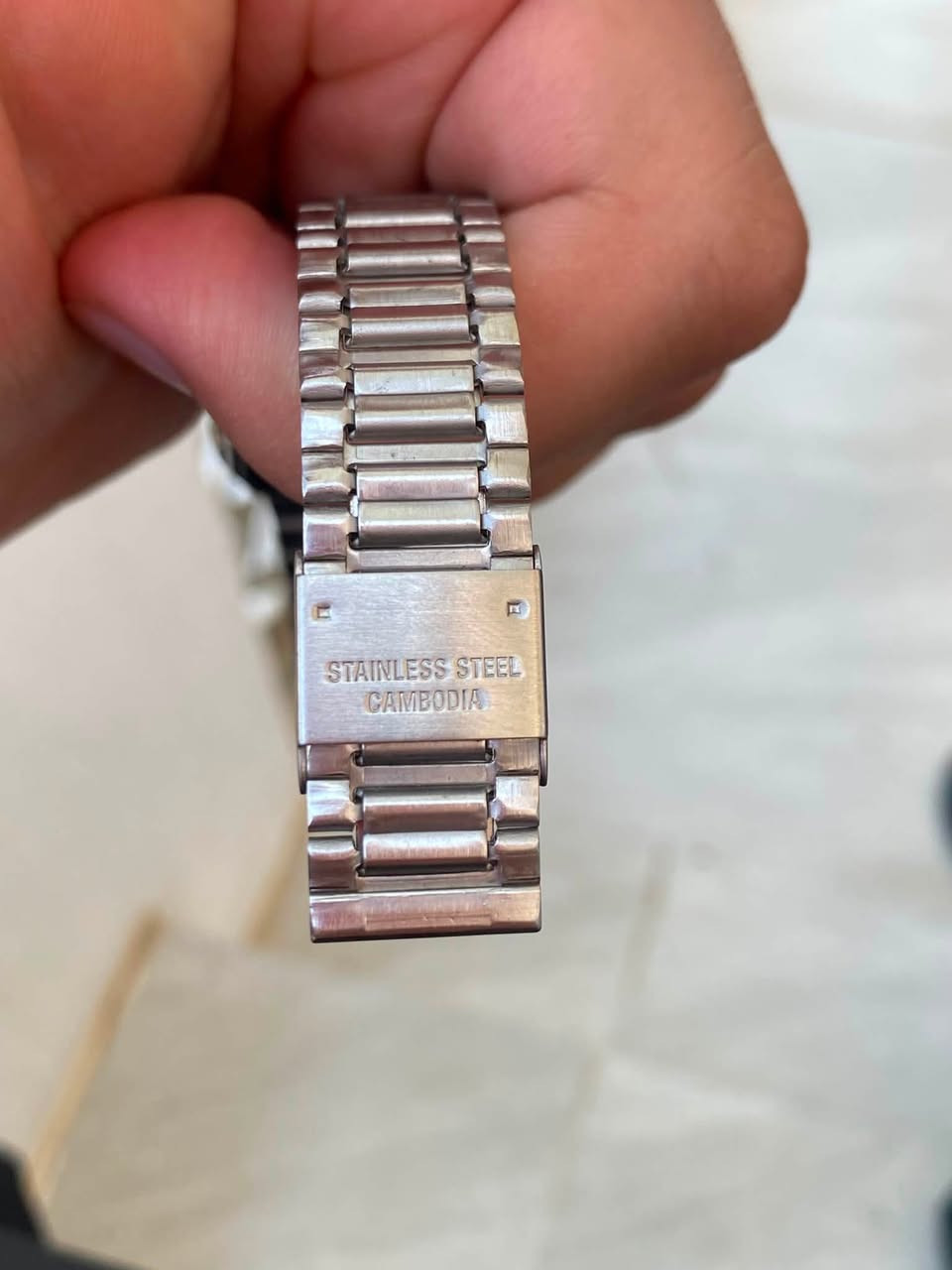 casio. a158 (اصلي. اصلي )
جديد مع علبه و ستاند الوكالة 
سعرها ٣٠ 
***********
