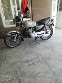 ورحمه الله وبركاته دراجه سيفان 25مكفوله من الشخط مكينه 200 دراجه مال ج...