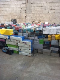 اشتري جميع انواع بطاريات الطاقة الشمسية العاطلة والتالفة  ٠٧٧٩٩٥٣٦٨٩٨